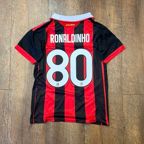 Camiseta Retro Ronaldinho Gaucho Milán 2008 - Image 2