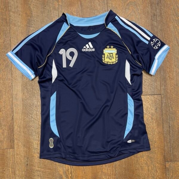 Camiseta Retro Argentina Messi 2006