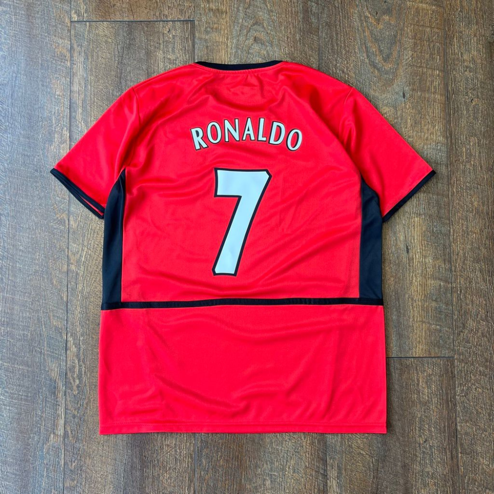 Man United vodafone ronaldo - Image 2