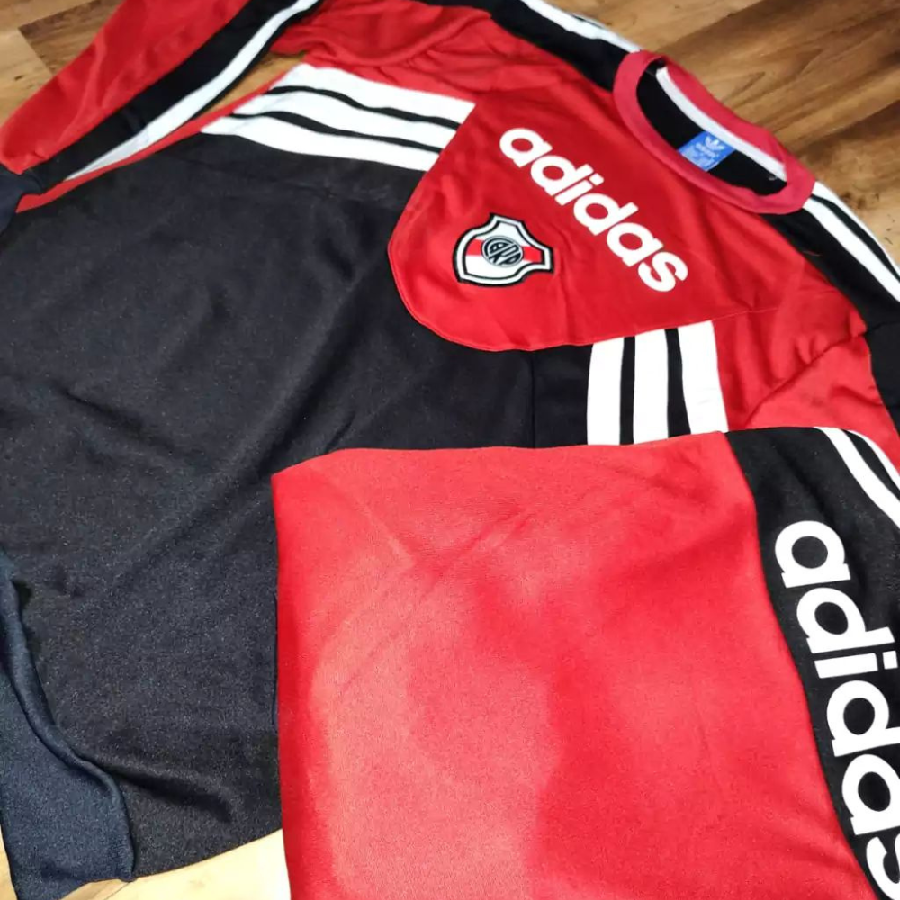 River Plate Buzo Frisado 1994 - Image 3