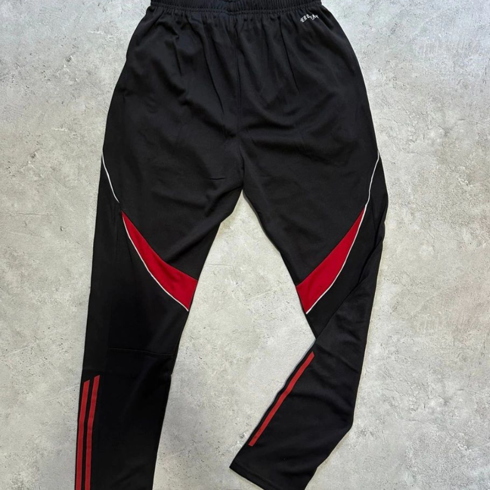 River Plate Jogging Frisado 2026 - Image 3